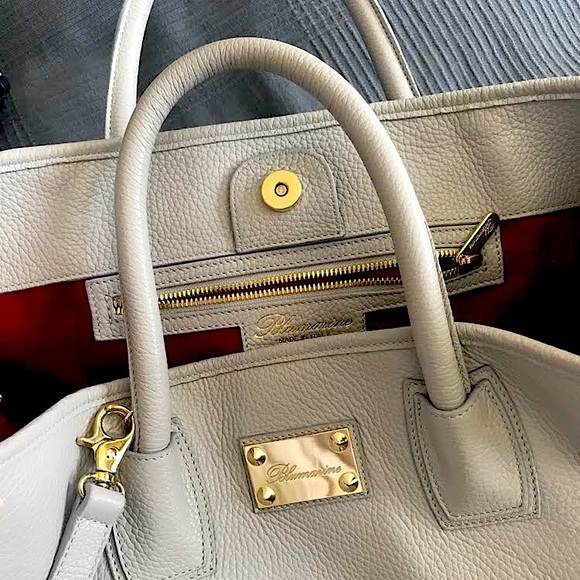 BLUMARINE 💯 authentic, leather tote bag! Has leather crossbody strap as well. - Picture 3 of 16